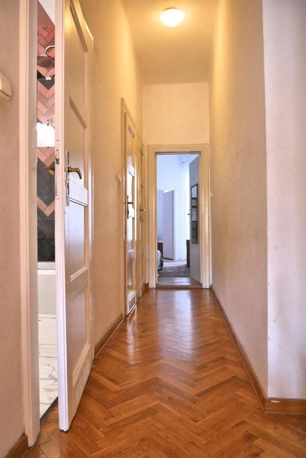 Tenement Apartment 90M2 City Center Krakkó Kültér fotó