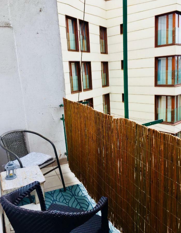 Tenement Apartment 90M2 City Center Krakkó Kültér fotó