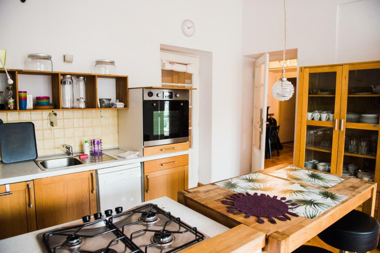 Tenement Apartment 90M2 City Center Krakkó Kültér fotó